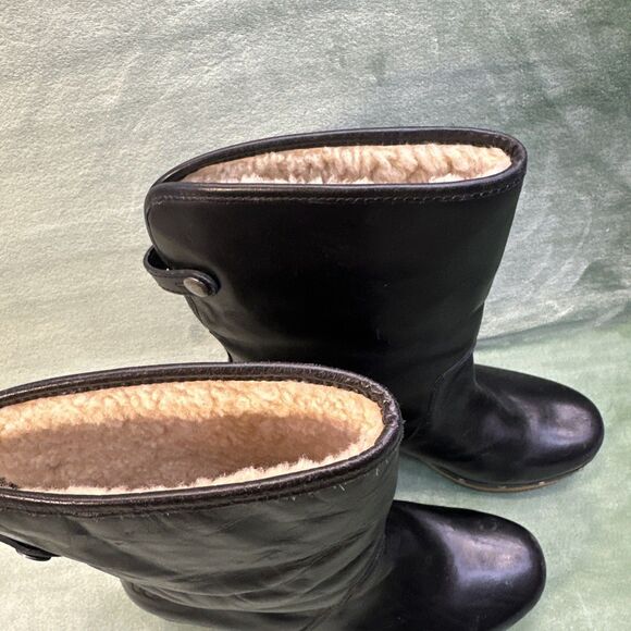 UGG Boots Womens Size 8 Y2K Black Leather Wood Heel Shearling Lined Studded Clog - Picture 4 of 9